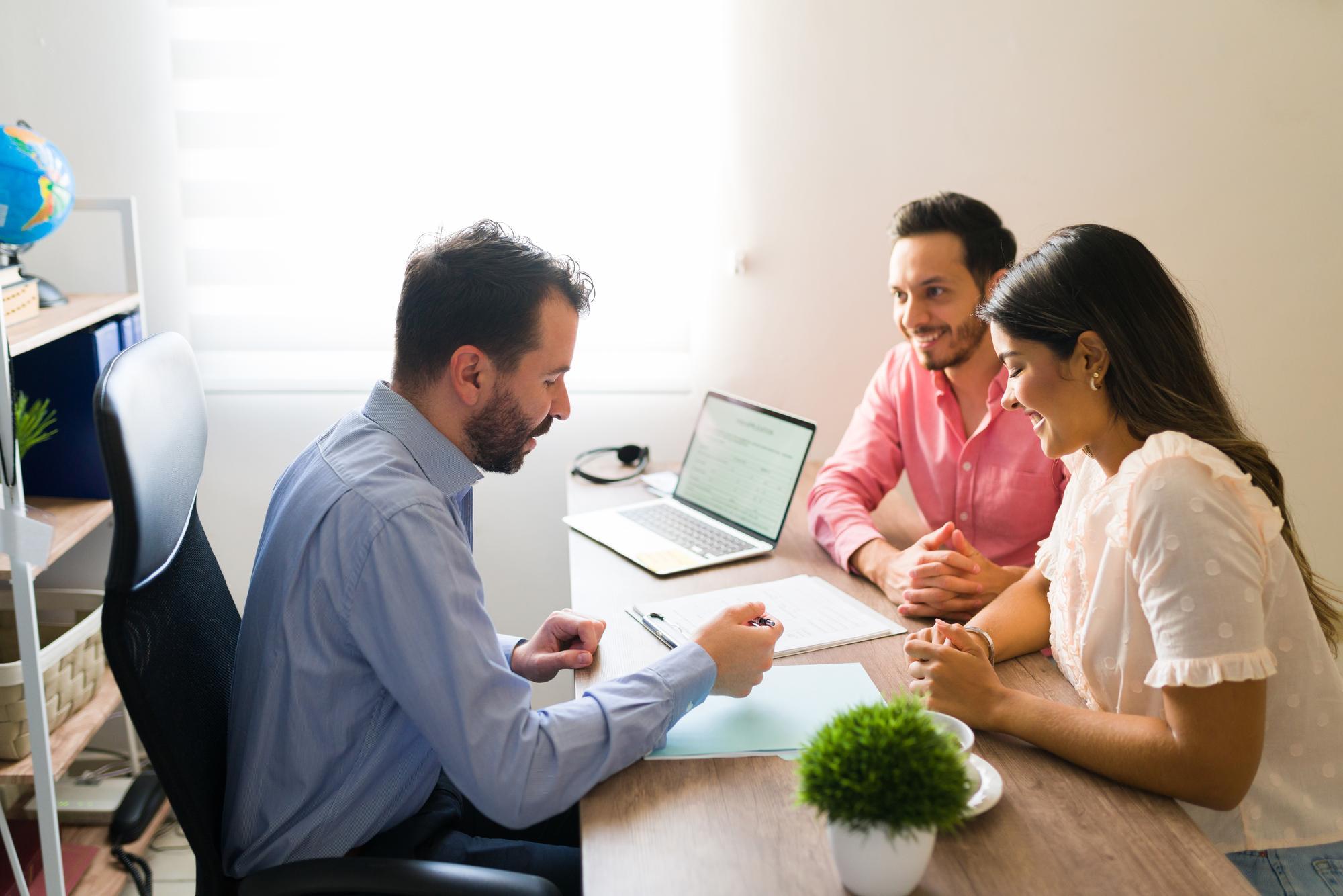 Expert Consulting image